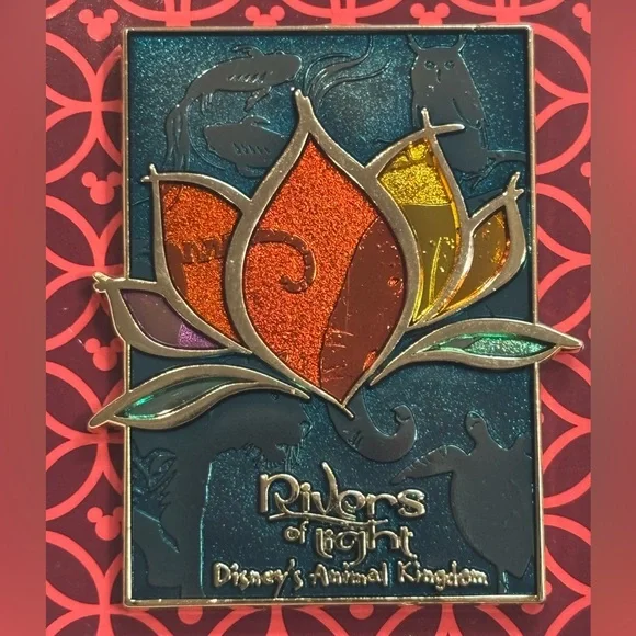 Walt Disney World Pin - Animal Kingdom's Rivers of Light Show - Picture 2 of 5